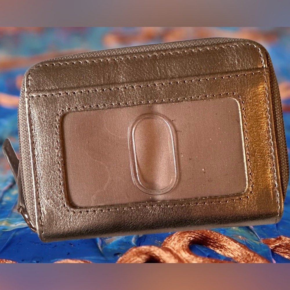 ili New York Leather Double Zip Accordion Card Case in Metallic Rose Gold